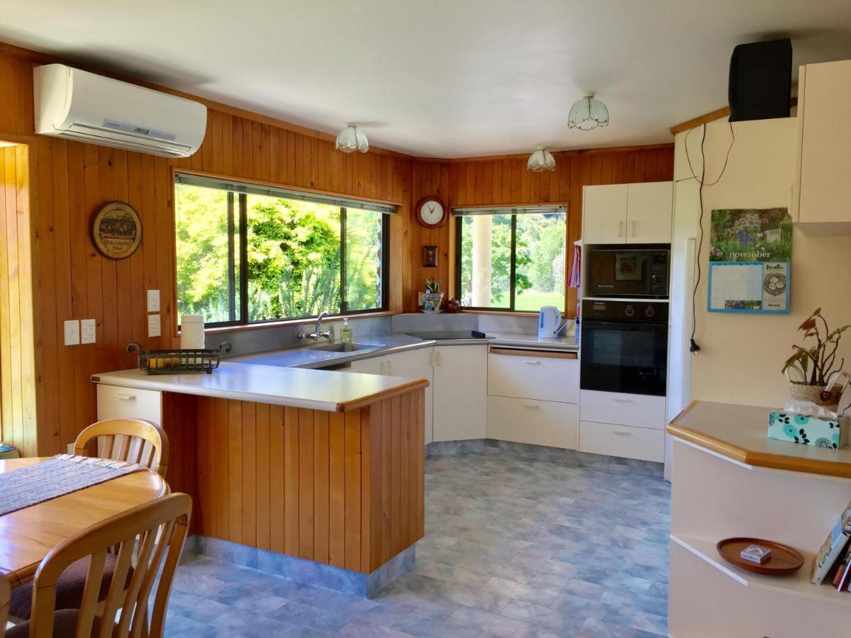 Baton Country Escape Vila Thorpe Exterior foto